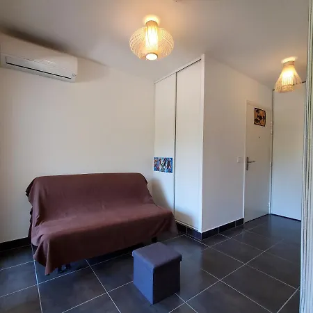 Apartment St Raphael Studio 30m2 Climatise 3 Personnes Pisci Saint-Raphael (Var)